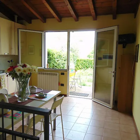Srs Oliveto Sul Garda Apartment *